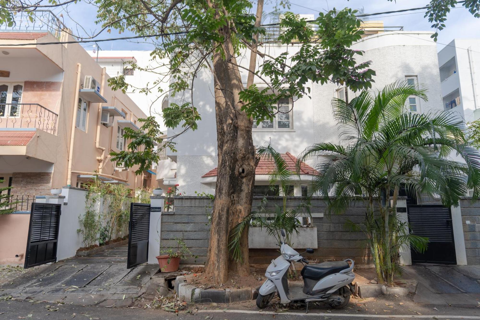 Luho 187 Bangalore Exterior foto